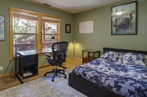 Photo 9 - Truckee Retreat w/ Fireplace & Community Amenities