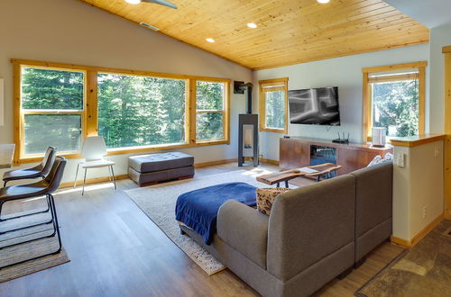 Foto 2 - Truckee Retreat w/ Fireplace & Community Amenities