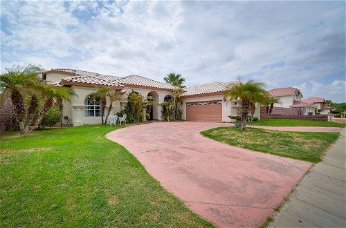 Foto 20 - Luxe Yuma Home With Private Pool