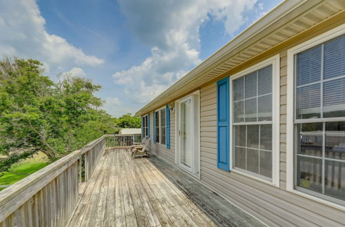 Photo 13 - Coastal Emerald Isle Retreat w/ Deck & Grill