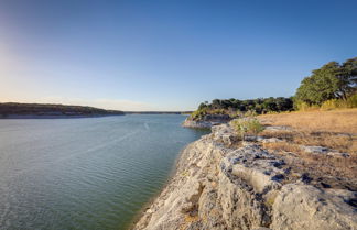 Photo 1 - Temple Retreat w/ Cliffside Belton Lake Views