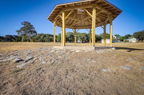 Photo 18 - Temple Retreat w/ Cliffside Belton Lake Views