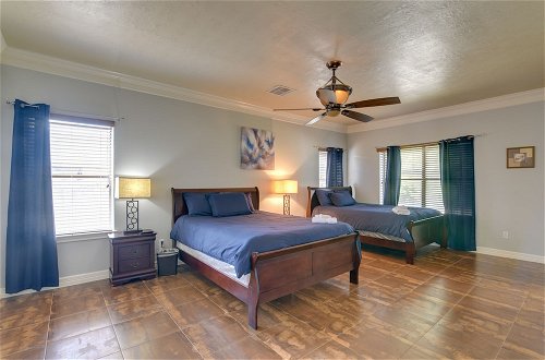 Photo 15 - Elegant Houston Home w/ Gazebo & Game Room