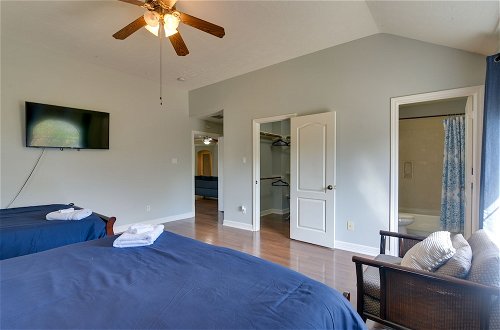Photo 14 - Elegant Houston Home w/ Gazebo & Game Room