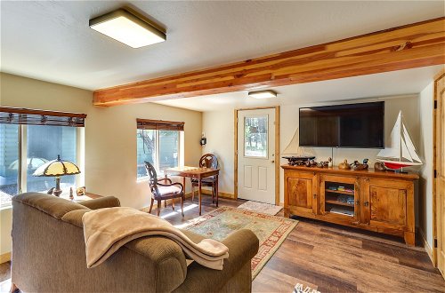 Foto 20 - Cabin Getaway w/ Fireplace & Lake Access