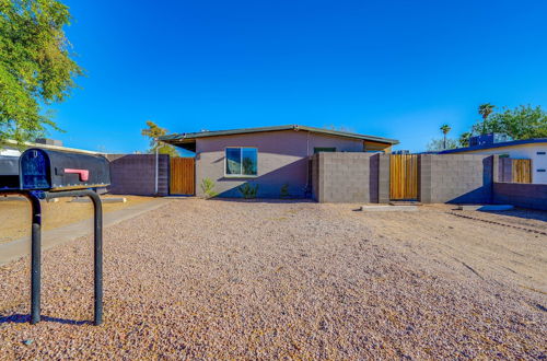 Photo 2 - Tempe Duplex Home ~ 4 Mi to Old Town Scottsdale