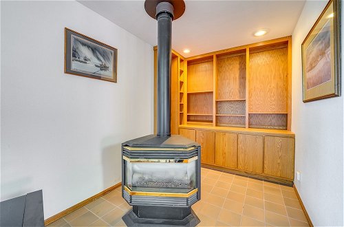 Photo 23 - Serene La Conner Retreat w/ Fireplace & Deck