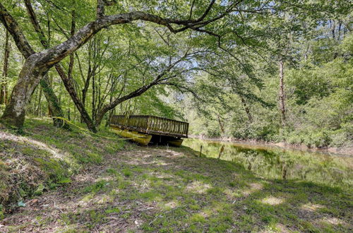 Photo 3 - Pet-friendly Haleyville Cabin Rental w/ Kayaks