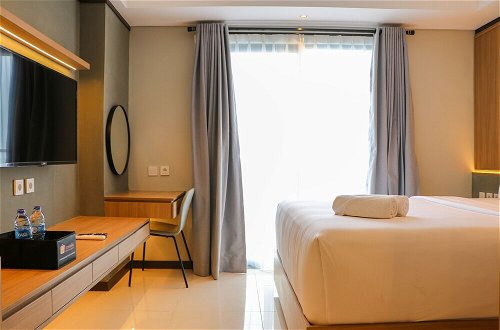 Foto 11 - Best Deal And Cozy Studio At Daan Mogot City Apartment