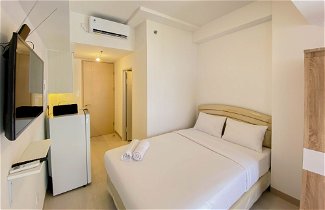 Foto 1 - Comfy And Best Deal Studio Apartment Tokyo Riverside Pik 2
