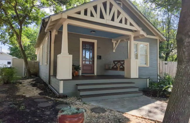 Charming Studio W/deck & Garden - Foto 15