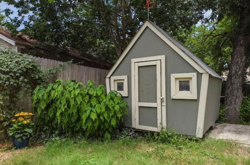 Photo 14 - Charming Studio W/deck & Garden