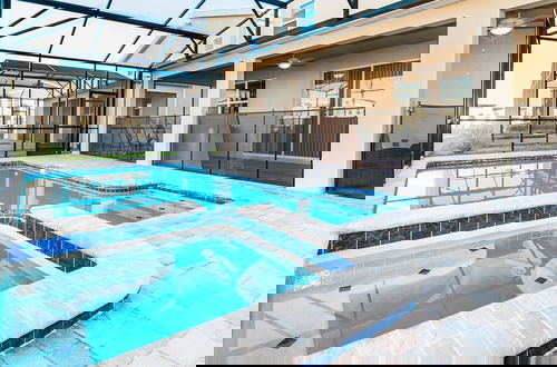 Foto 31 - Family Oasis: Pool, Themed Rooms & Resort Access