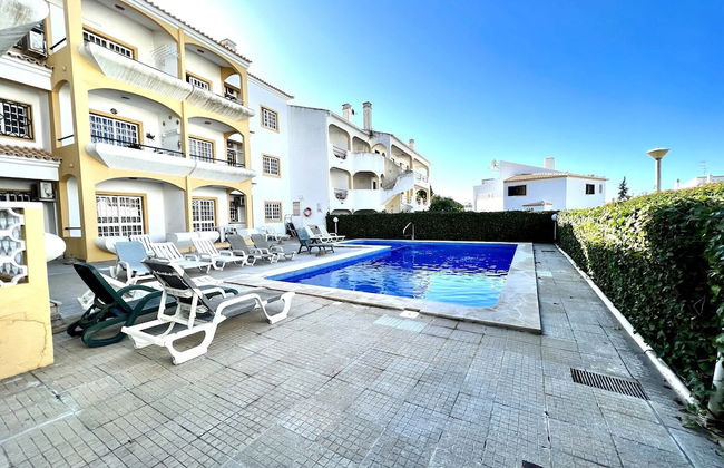 Quarteira Classic With Pool by Homing - Foto 29