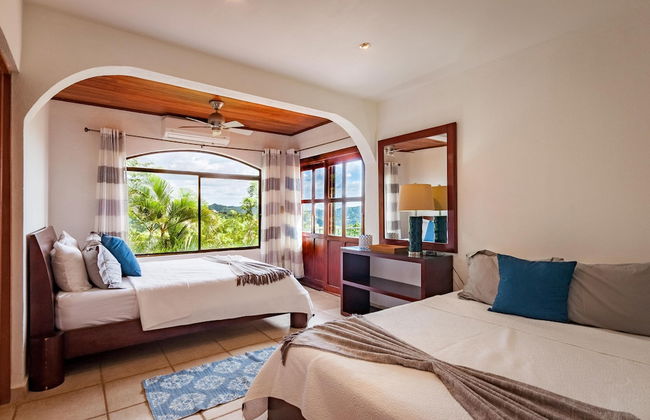 Ocean-view Villa Above Potrero Overlooking two Bays - Foto 5