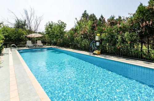Foto 4 - Duplex Villa w Pool Garden and BBQ in Koycegiz