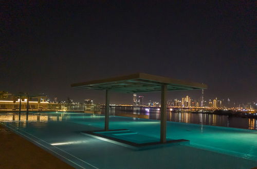 Photo 17 - LUX The Dubai Creek View Suite