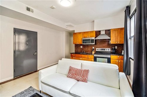 Photo 8 - Be My Guest, Gorgeous 2BD Next to Reading Terminal