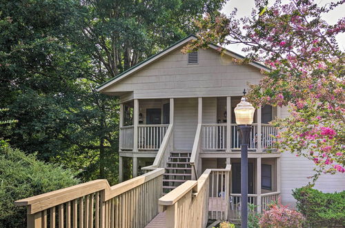 Photo 20 - Modern Studio w/ Balcony ~ 1 Mi to Lake Lure