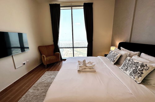 Photo 5 - Lux BnB I Amna Tower I Sky Line Views