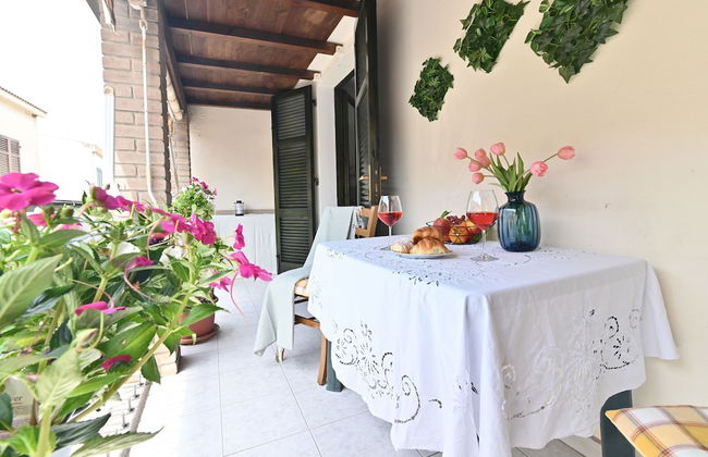 IzzHome Central Terrace - Foto 1