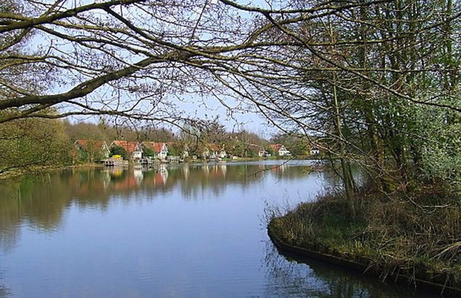 Spacious Holiday Home With Wifi, 20 km From Assen - Foto 8