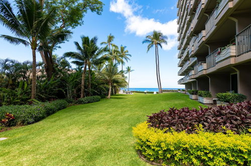 Photo 27 - The Whaler Resort Kaanapali Beach