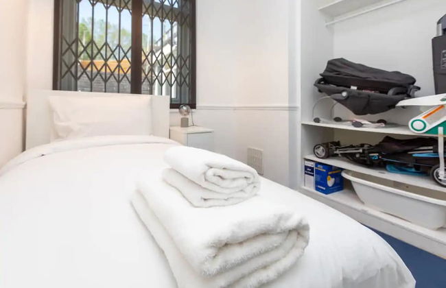 Spacious & Welcoming 4BD House - Kennington - Foto 16