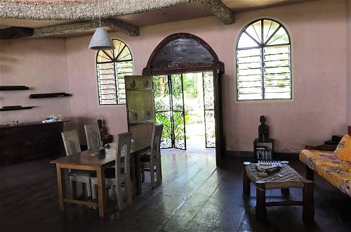 Photo 17 - Room in Guest Room - Colobus Suite of 40m2 in Villa 560 m2, View of the Indian Ocean
