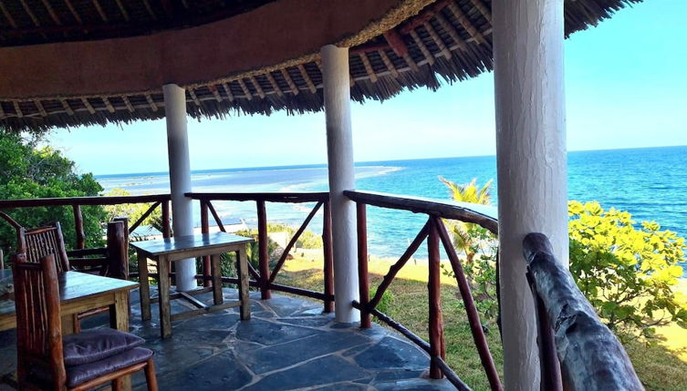 Photo 1 - Room in Guest Room - Colobus Suite of 40m2 in Villa 560 m2, View of the Indian Ocean