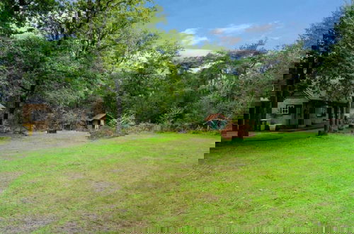 Foto 30 - Charming Chalet With Large Terrace