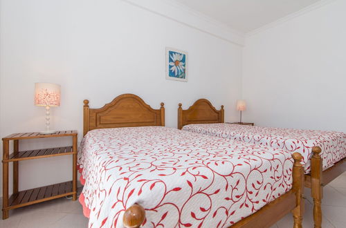 Foto 5 - T1 Wifi, Balcony With Bbq, air con 8min Walk From the Marginal of Cabanas