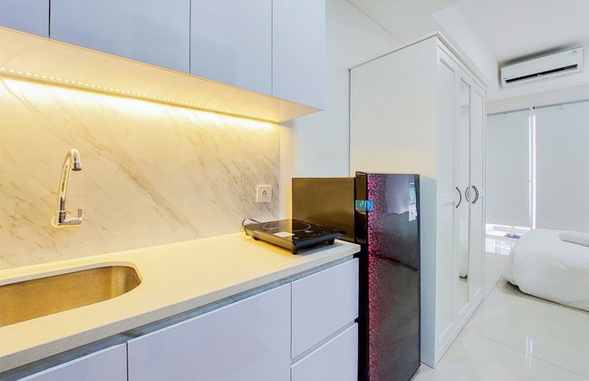 Best Homey And Nice Studio At Pacific Garden Apartment - Foto 7