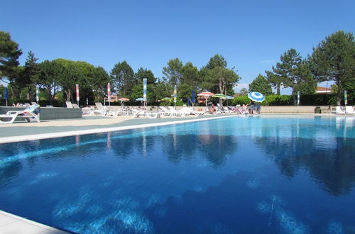 Photo 9 - flat in Wonderful Resort With Swimming Pools