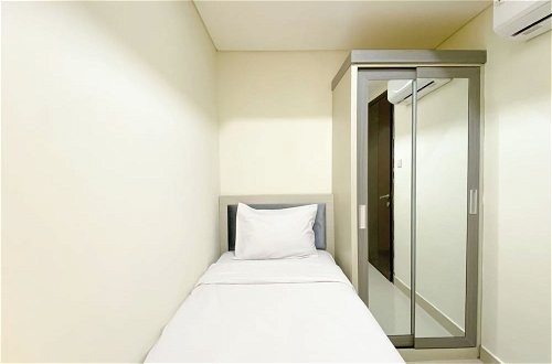 Photo 2 - Cozy And Comfort 2Br At Pollux Chadstone Apartment