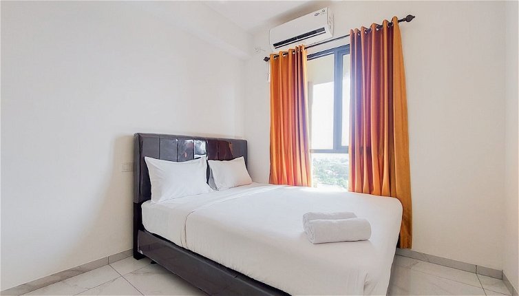 Photo 1 - Cozy And Comfort Studio Sky House Alam Sutera Apartment