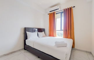 Foto 1 - Cozy And Comfort Studio Sky House Alam Sutera Apartment