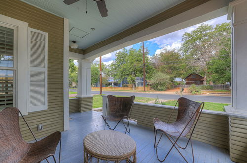 Photo 33 - Heart of Fredericksburg With Pool Hot-tub&grill