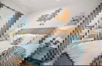 Photo 2 - Unwine'd