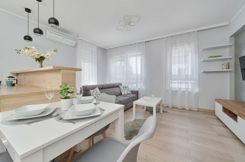 Photo 26 - Family Apartment With AC by Renters