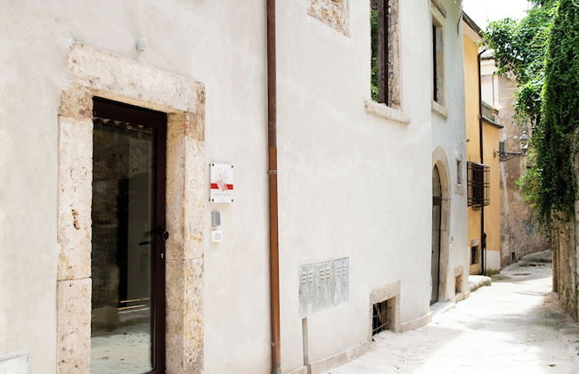 Gelsi Luxury Suites - Photo 37