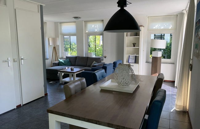 Luxury Holiday Home with Hot Tub at Dutch Coast - Foto 4