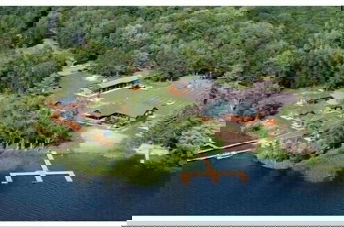 Foto 1 - Lena's Northern Pines Resort