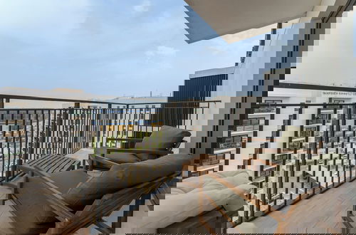 Foto 13 - Maison Privee - Charming Retreat w/ Panoramic Views on Yas Island