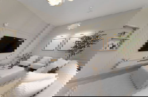 Foto 12 - Maison Privee - Charming Retreat w/ Panoramic Views on Yas Island