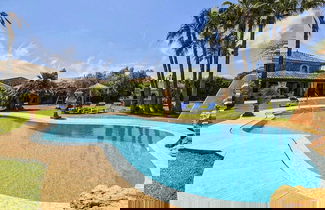Photo 1 - Luxurious Villa Perfect for Large Families, Near the Beach