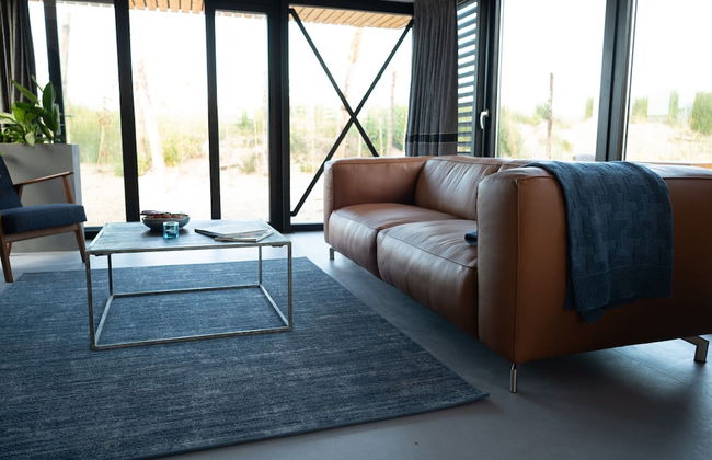 Modern, Trendy Theme Denim Lodge, Near the sea - Foto 8
