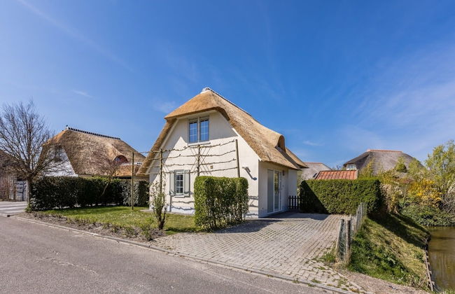 Restyled Villa With Dishwasher, Near the Sea in Domburg - Foto 1