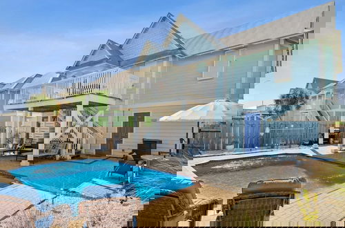Foto 35 - Seafoam by Avantstay 2 Blocks to Beach!