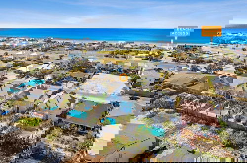 Foto 38 - Seafoam by Avantstay 2 Blocks to Beach!
